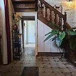 Le Bailli De Bed & Breakfast Montsaugeon