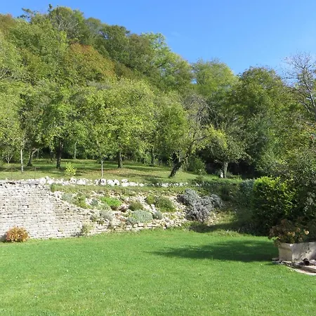 Le Bailli De Montsaugeon