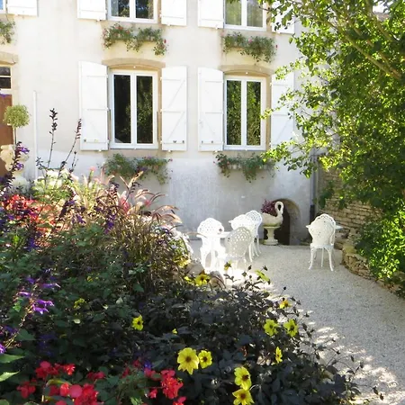 Le Bailli De Bed & Breakfast Montsaugeon